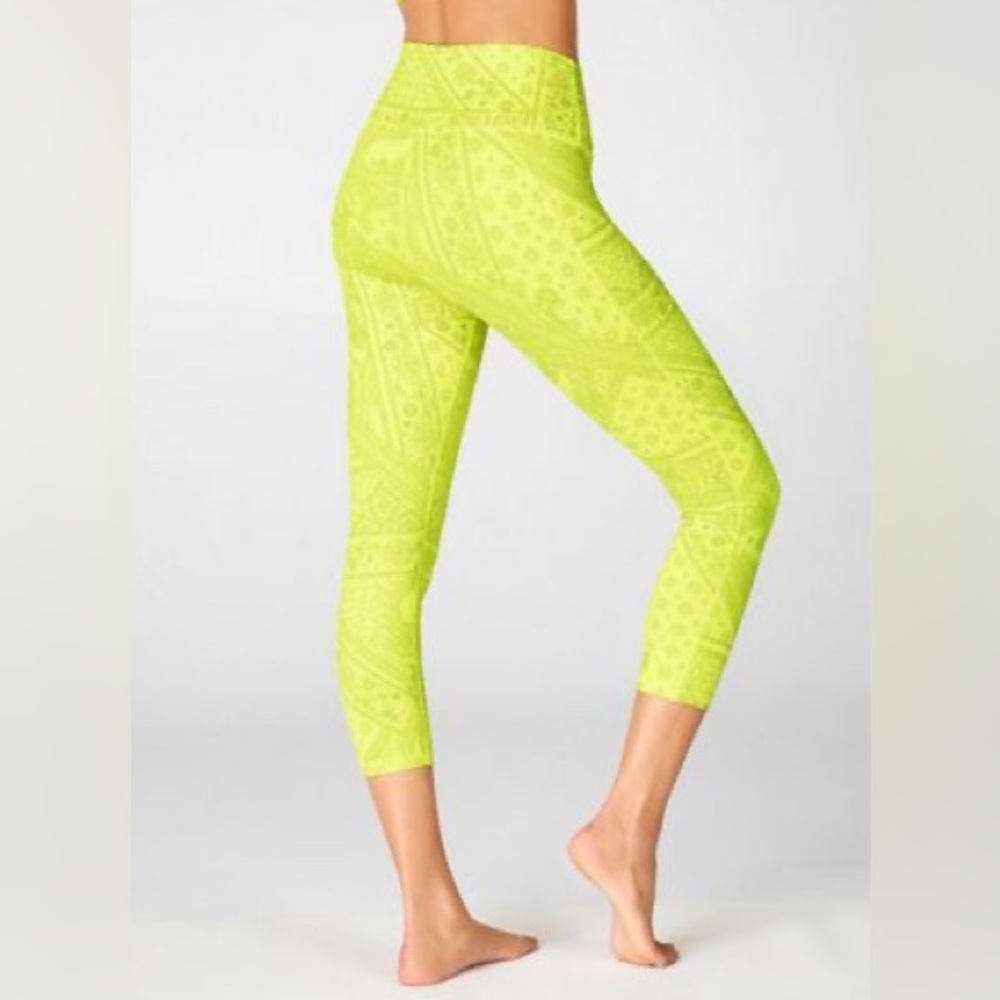 Fabletics Define PowerHold High-Waisted Capri